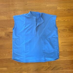 Figs Technical Collection Rafaela scrub top. VGUC